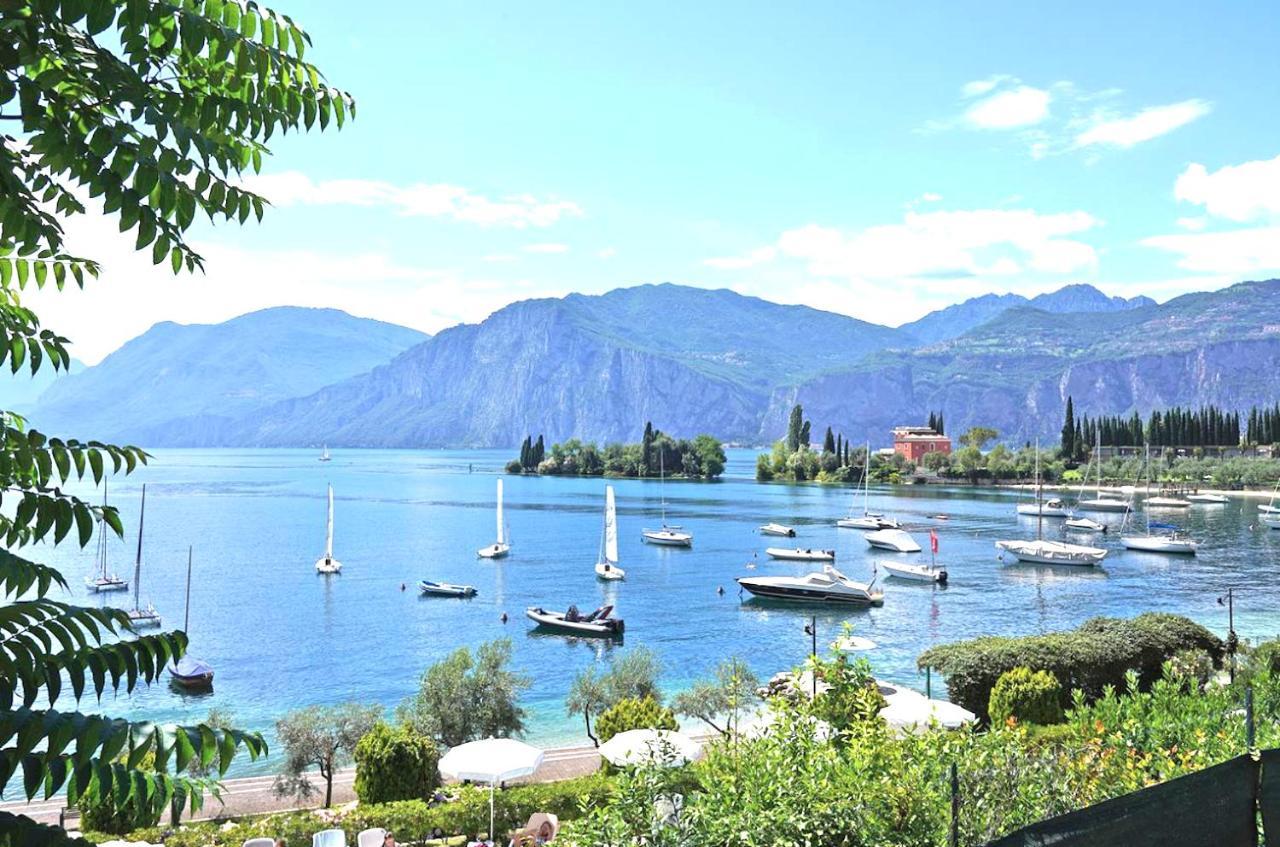 Atlantide Villaggio Albergo Brenzone sul Garda Esterno foto
